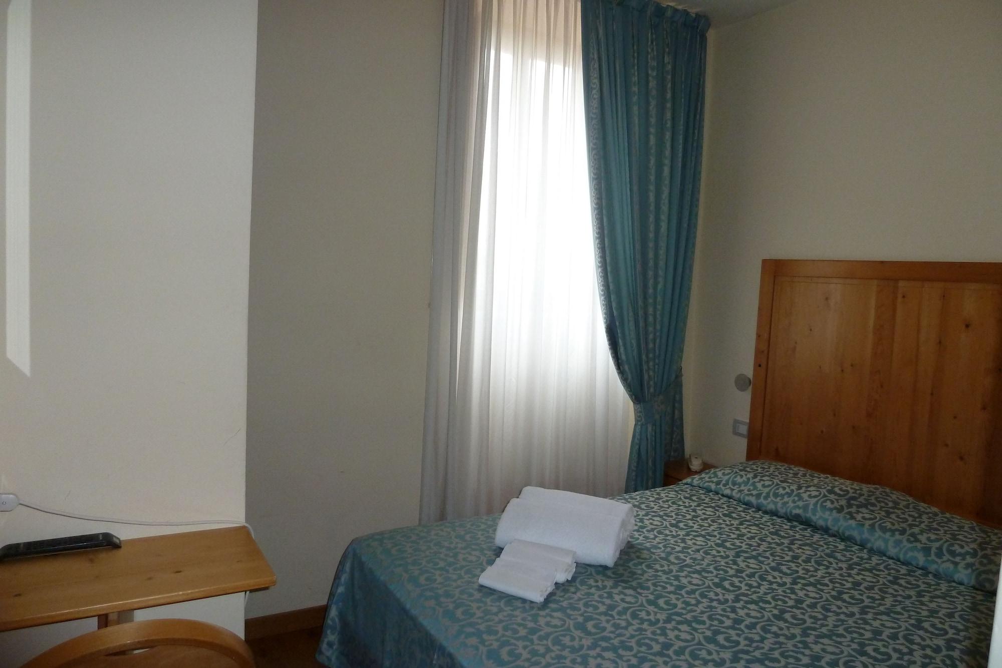 Hotel Tre Ceri Gubbio Eksteriør billede