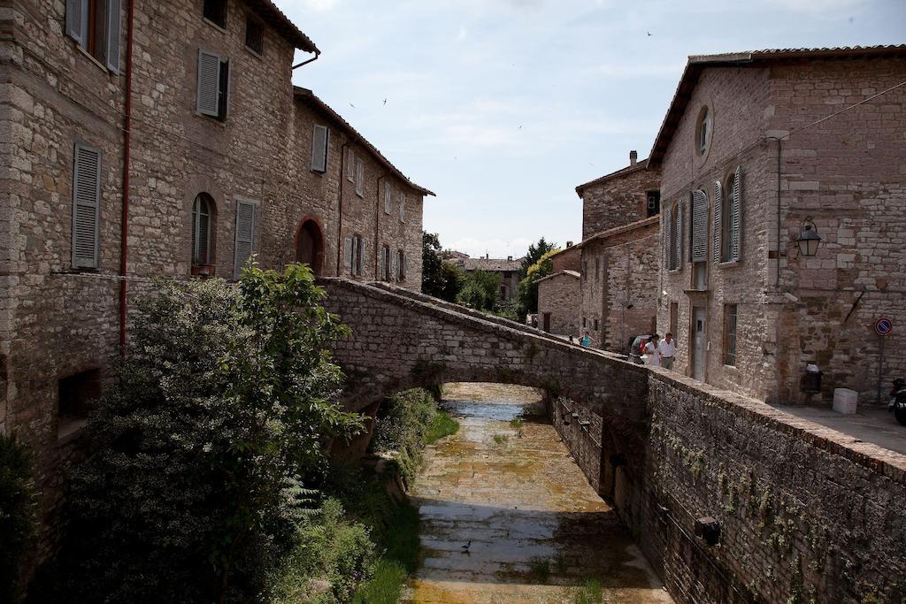 Hotel Tre Ceri Gubbio Eksteriør billede